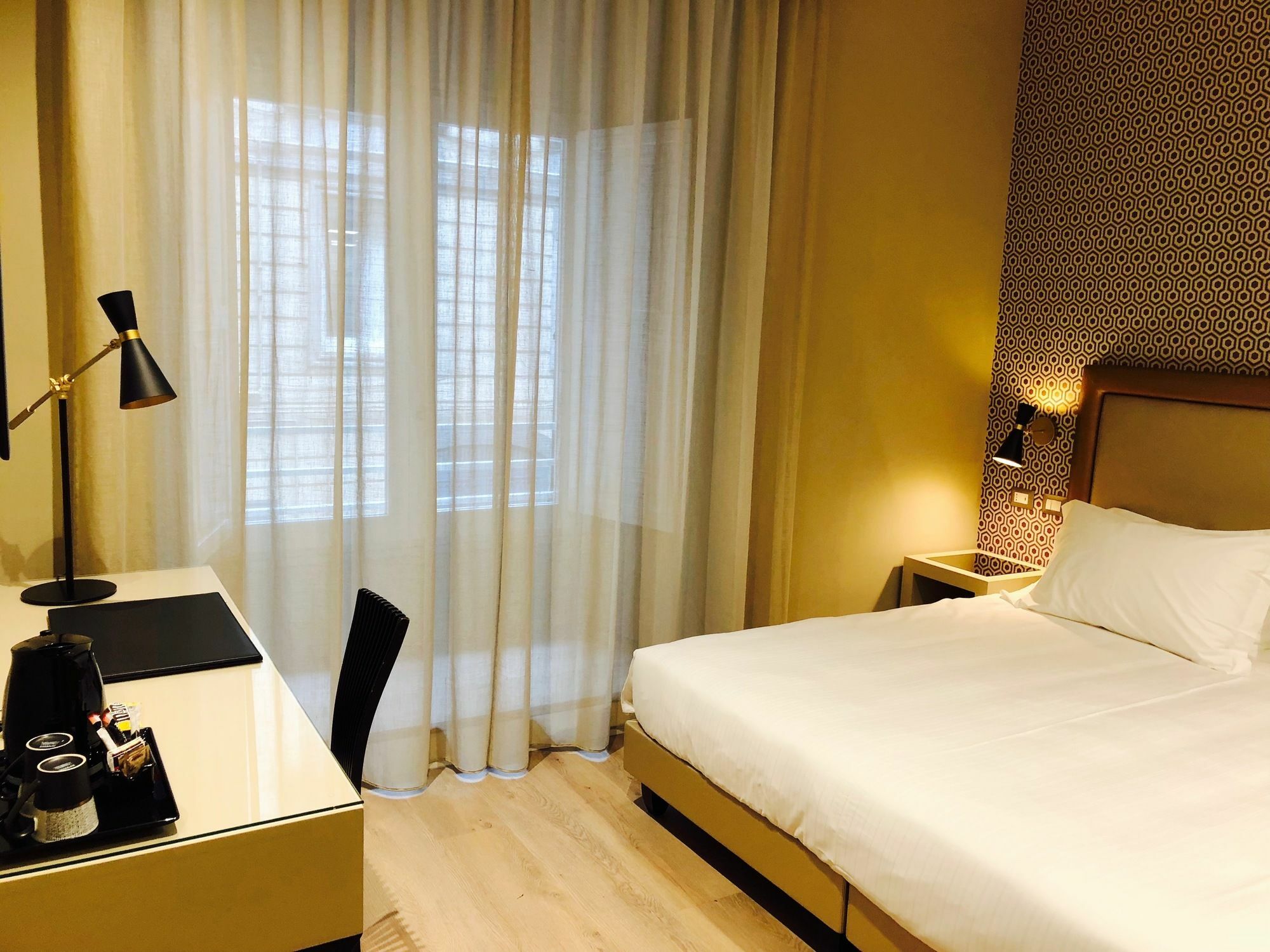 Caruso Place Boutique & Wellness Suites Neapel Exteriör bild