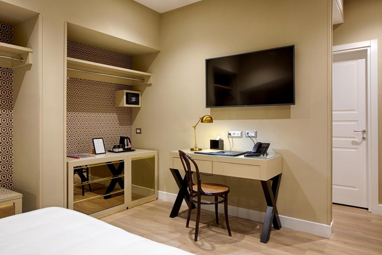 Caruso Place Boutique & Wellness Suites Neapel Exteriör bild